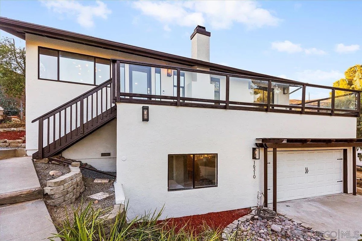 Ramona Retreat — 3